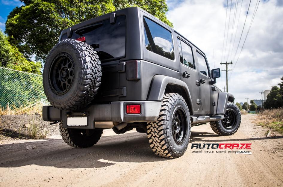 JEEP WRANGLER GRENADE SATIN BLACK
